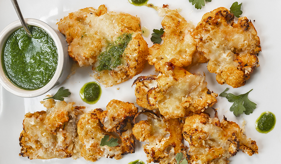 Air Fryer Spicy Cheddar Cauliflower